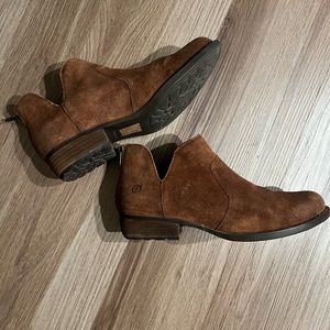 Born suede booties with zipper on back